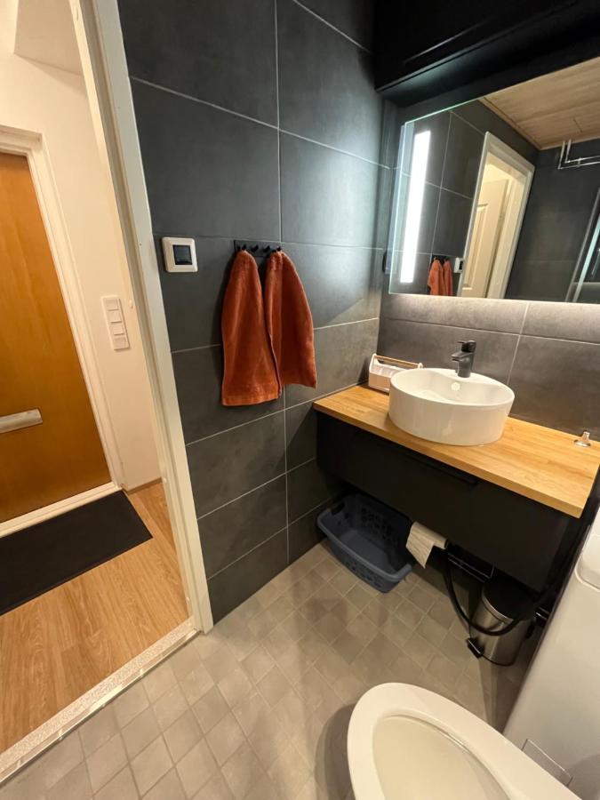 Cosy Apartment In The Heart Of Lahti, Free Parking Экстерьер фото